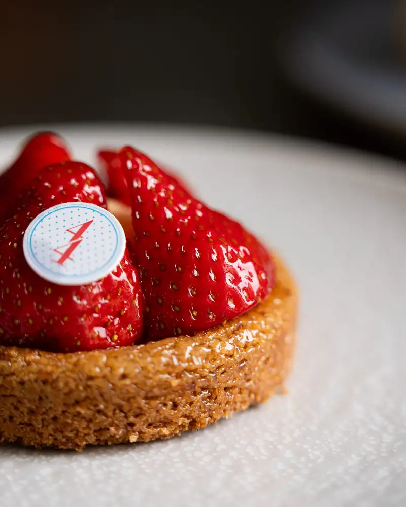 Tartelette aux fraises, pâtisserie artisanale Quatre-Quarts à Bordeaux