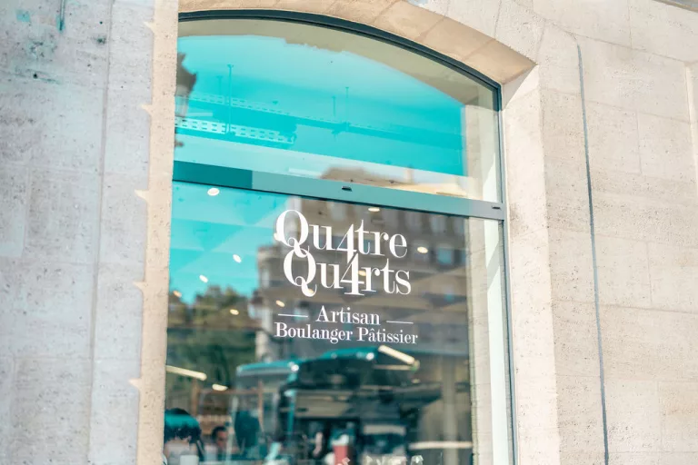 boutique Qu4tre-Qu4rts à Bordeaux, snacking en en-cas salés de chez Qu4tre-Qu4rts, boulangerie pâtisserie artisanale