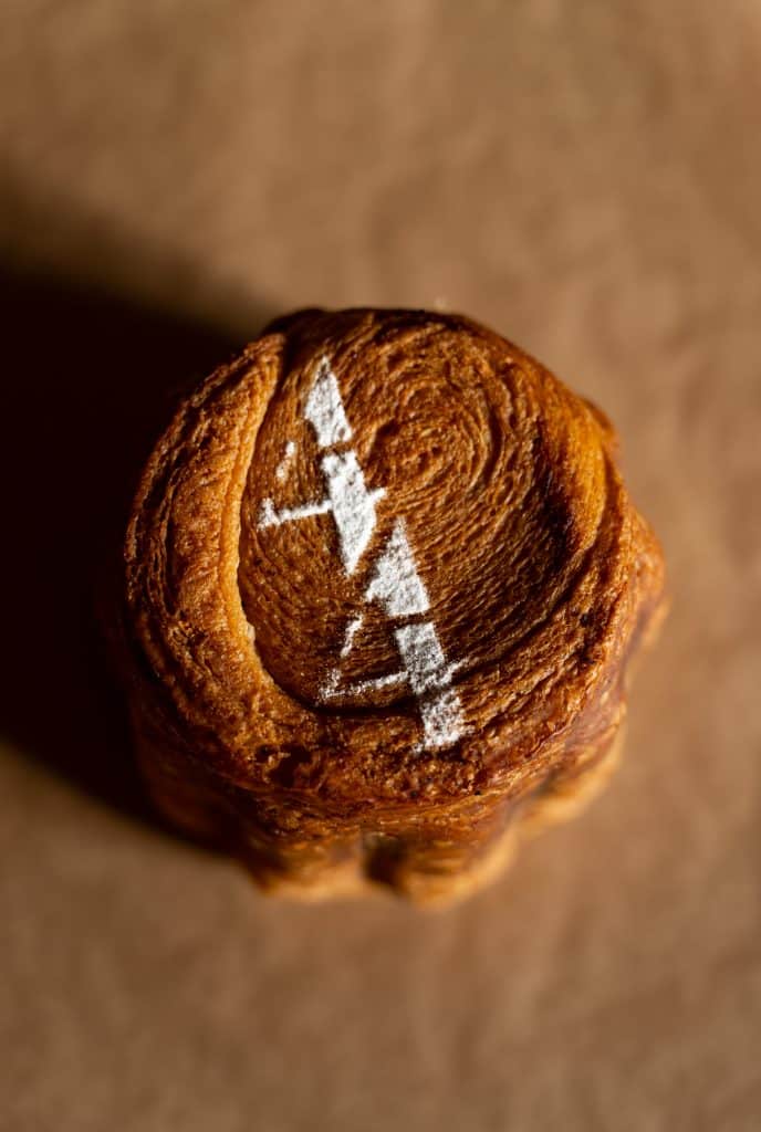 brioche feuilletée cannelée qu4tre-qu4rts bordeaux